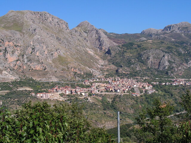 foto di Alcara Li Fusi Alcara Li Fusi
