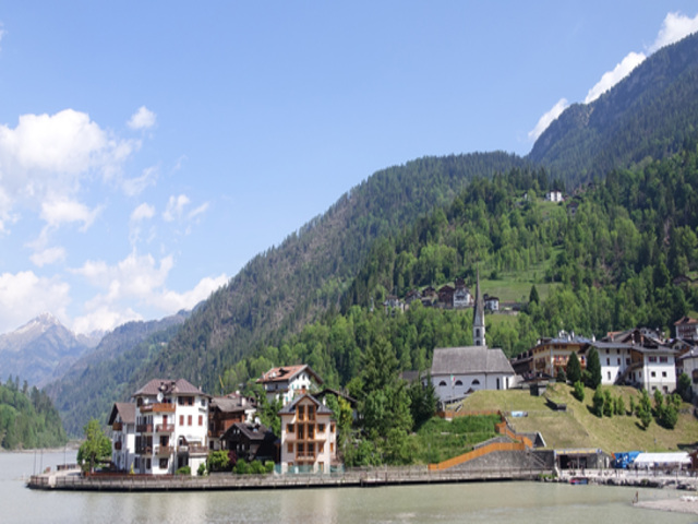 foto di Alleghe Alleghe