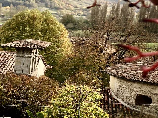 foto di Borbona Borbona