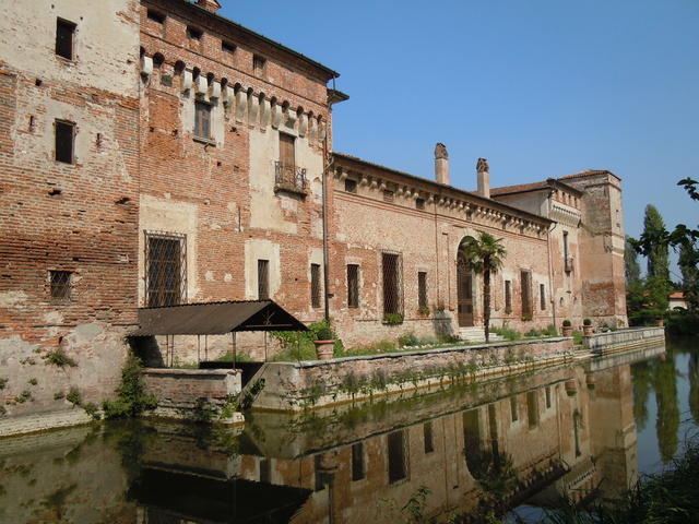 foto di Borgo San Giacomo Borgo San Giacomo