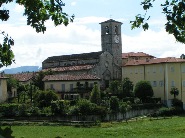 foto di Brezzo di Bedero Brezzo di Bedero