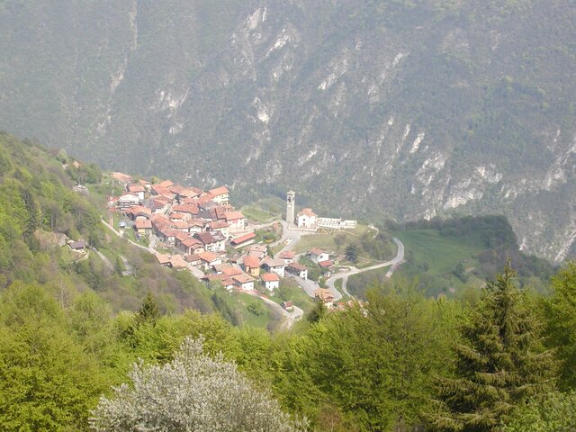 foto di Brione Brione