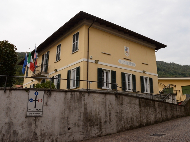 foto di Cambiasca Cambiasca