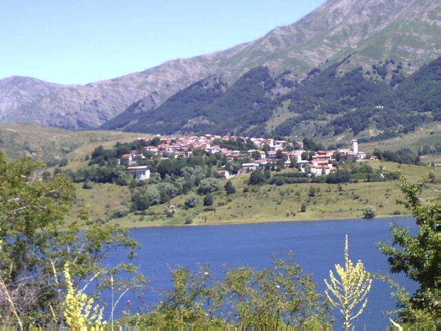 foto di Campotosto Campotosto
