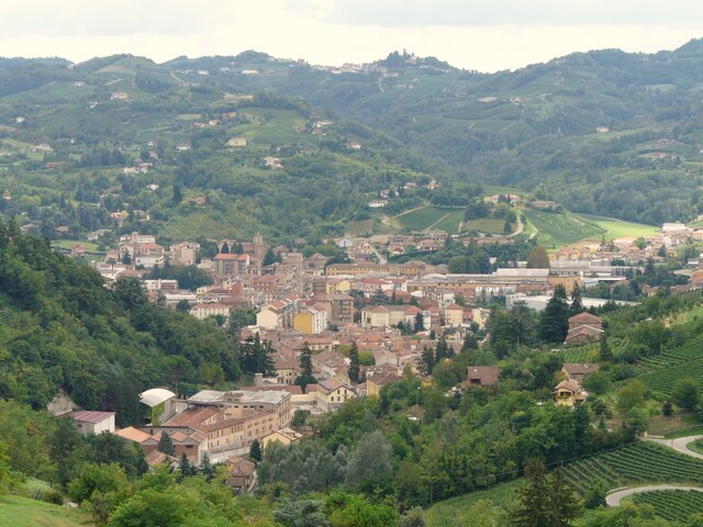 foto di Canelli Canelli