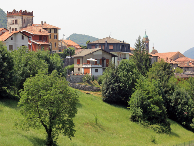 foto di Canzo Canzo