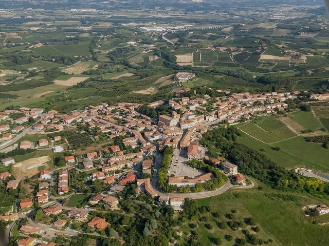 foto di Castagnole delle Lanze Castagnole delle Lanze
