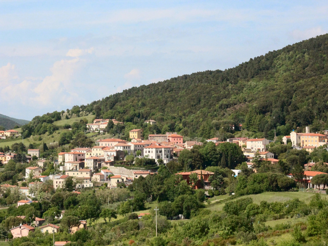 foto di Castellina Marittima Castellina Marittima