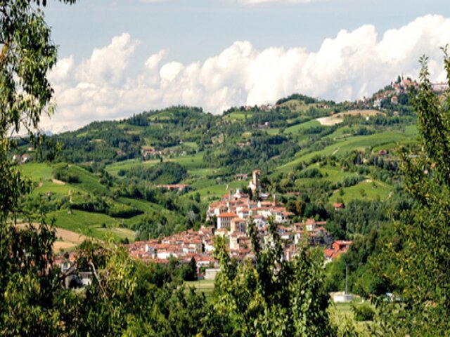 foto di Castelnuovo Don Bosco Castelnuovo Don Bosco