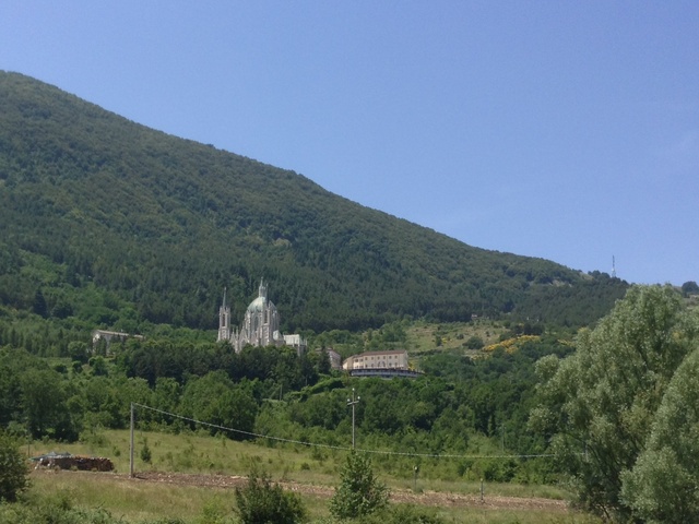 foto di Castelpetroso Castelpetroso