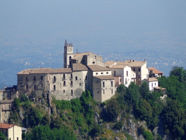 foto di Castelvetere sul Calore Castelvetere sul Calore