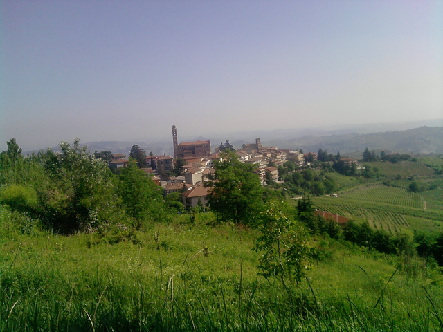 foto di Castiglione Tinella Castiglione Tinella