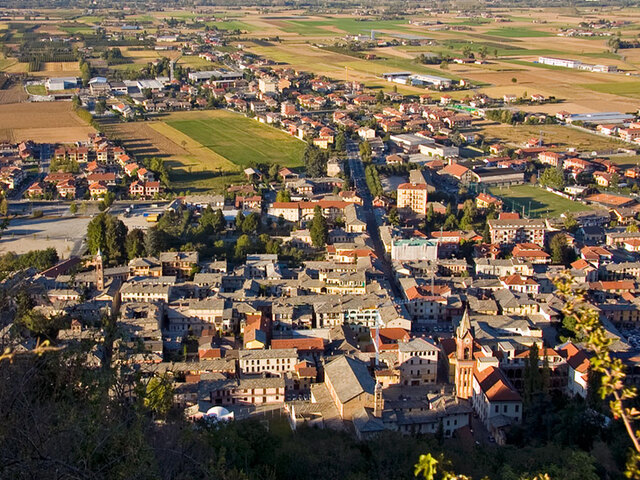 foto di Cavour Cavour