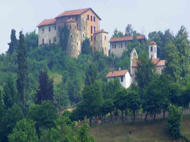 foto di Cerreto Castello Cerreto Castello