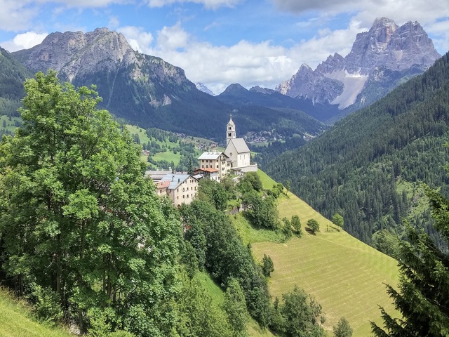 foto di Colle Santa Lucia Colle Santa Lucia