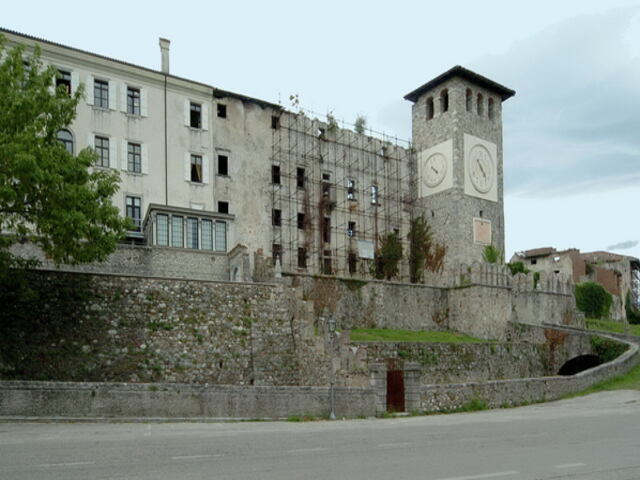 foto di Colloredo di Monte Albano Colloredo di Monte Albano