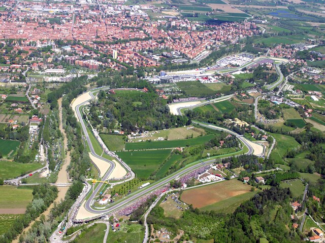 foto di Imola Imola