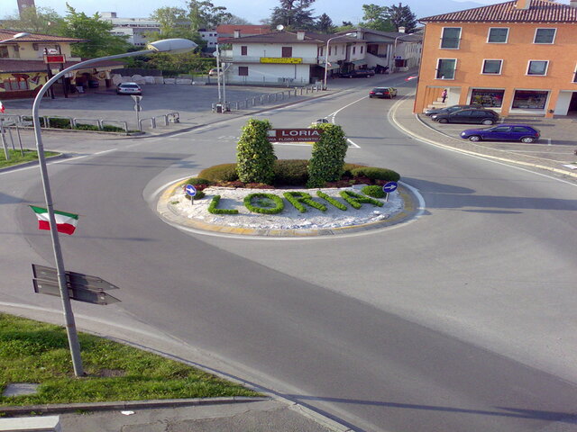foto di Loria Loria