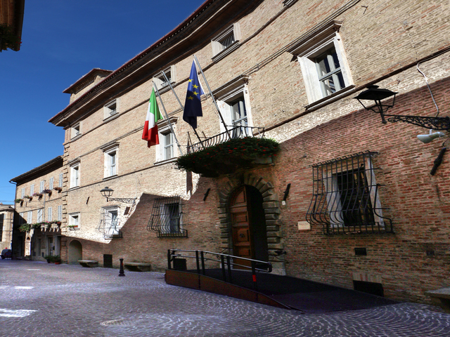 foto di Mogliano Mogliano