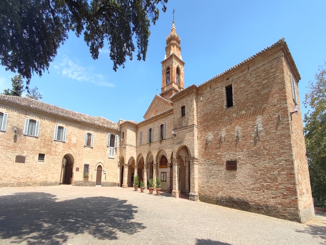 foto di Mombaroccio Mombaroccio