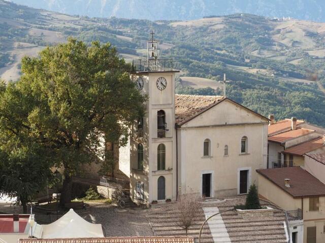 foto di Montebello sul Sangro Montebello sul Sangro