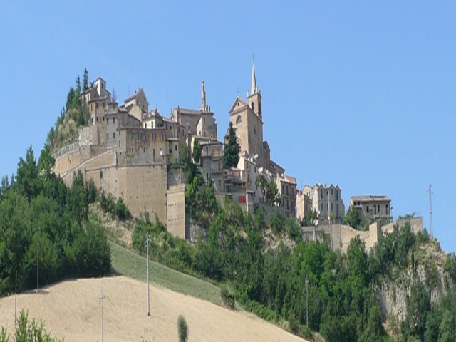 foto di Montedinove Montedinove