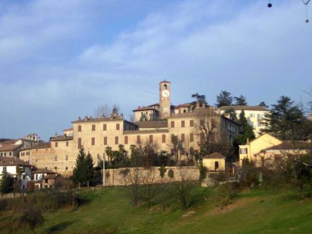 foto di Neive Neive