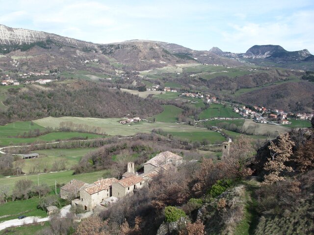 foto di Pietrarubbia Pietrarubbia