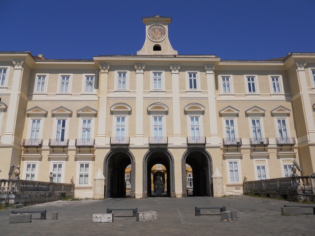 foto di Portici Portici