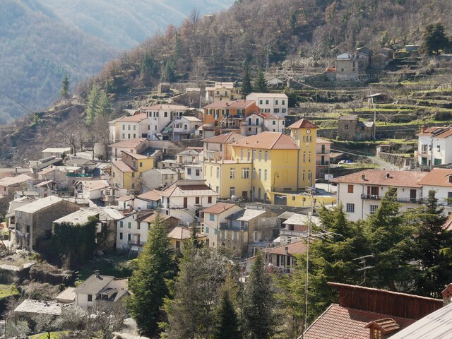 foto di Rezzo Rezzo