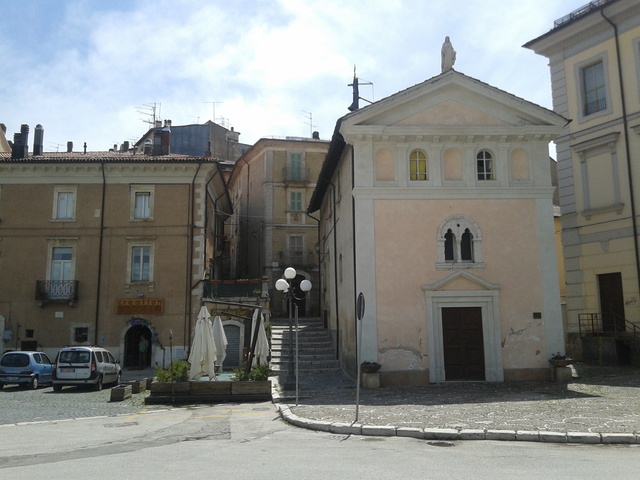 foto di Rocca di Mezzo Rocca di Mezzo