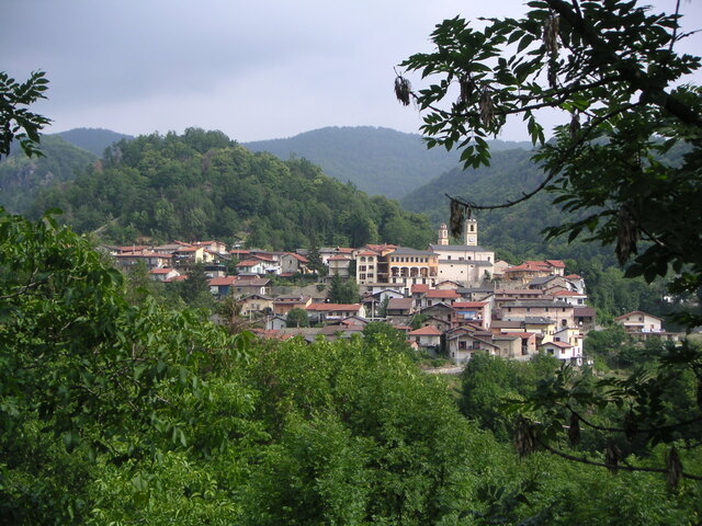 foto di Roccasparvera Roccasparvera