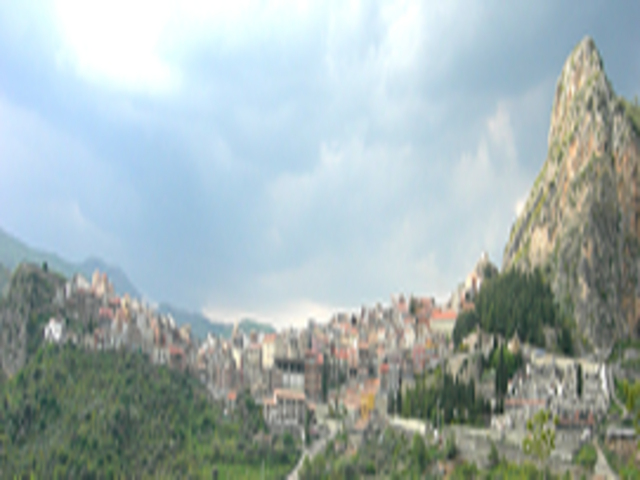 foto di Roccella Valdemone Roccella Valdemone