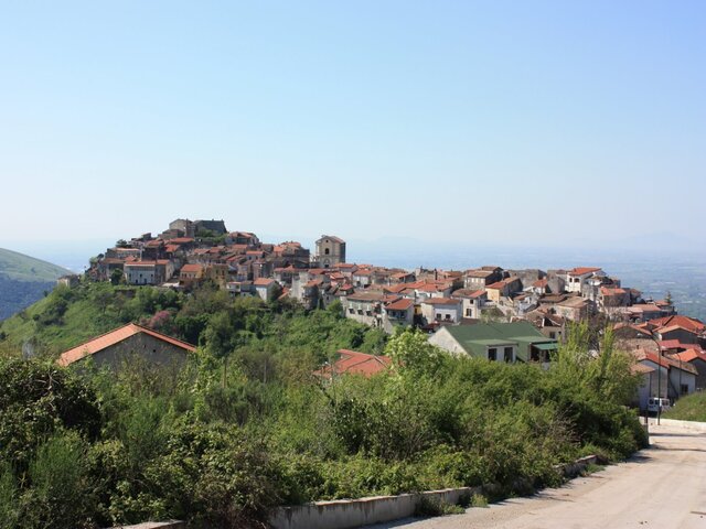 foto di Rocchetta e Croce Rocchetta e Croce