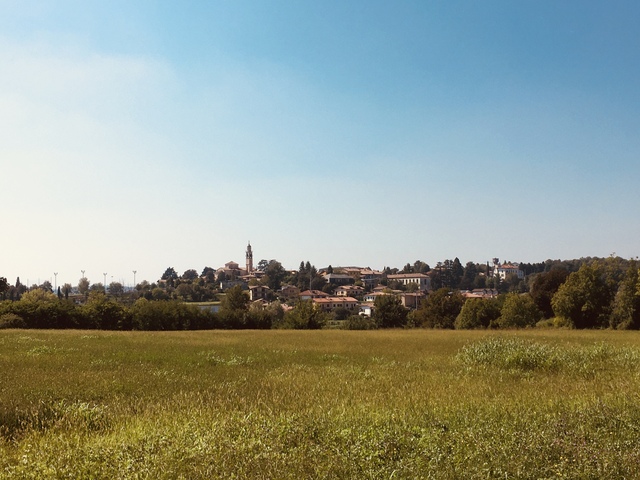 foto di Rogeno Rogeno
