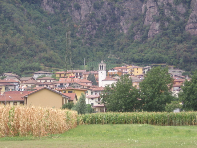 foto di Rogno Rogno
