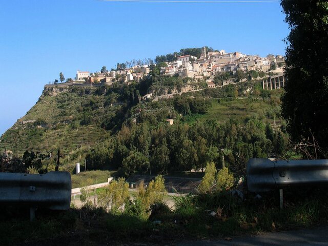 foto di Rometta Rometta