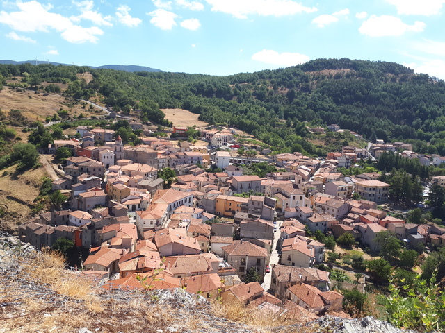 foto di Sasso di Castalda Sasso di Castalda