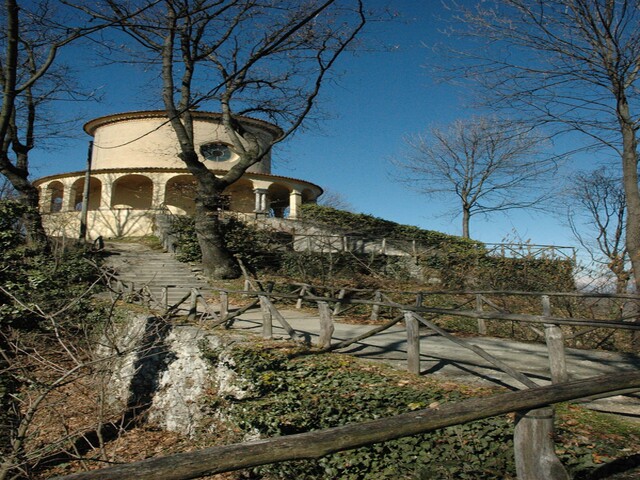 foto di Serralunga di Crea Serralunga di Crea