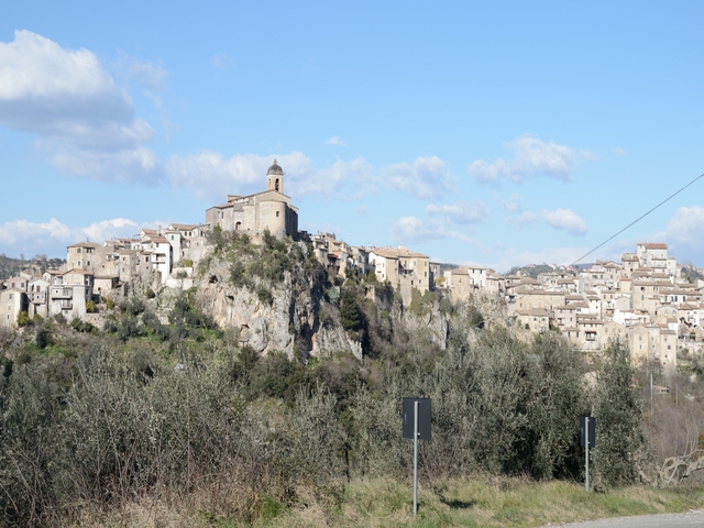 foto di Toffia Toffia