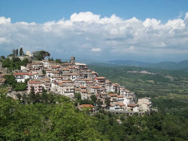 foto di Vivaro Romano Vivaro Romano